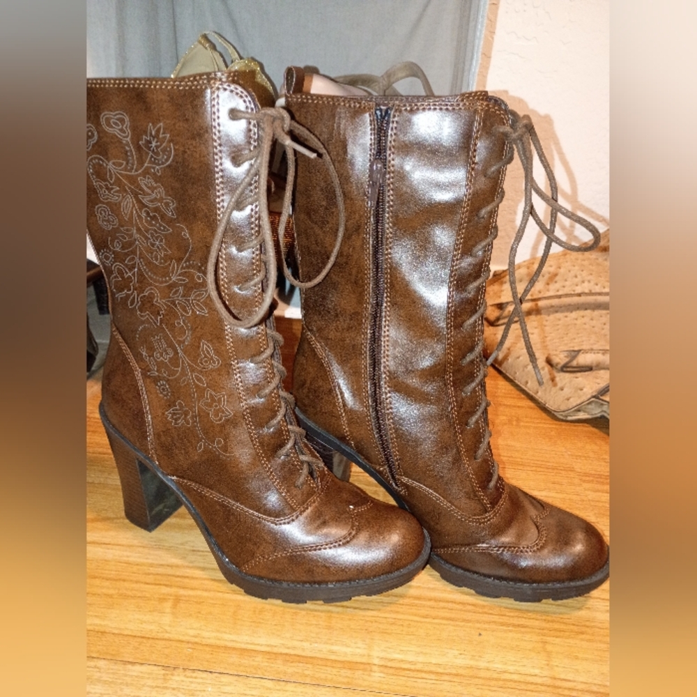 Arizona Jean Co. Brown Brogue-Style Heeled Lace-Up Boots | Size 7 1/2 👢 - Picture 11 of 16